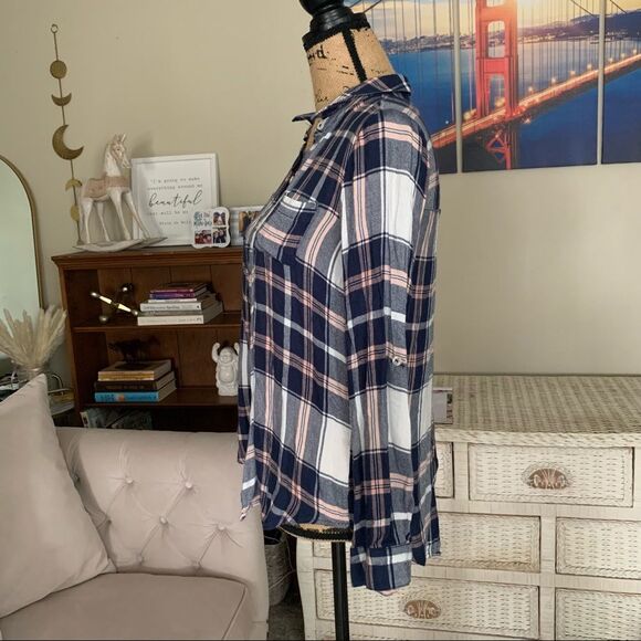 CHARLOTTE RUSSE Plaid Split Back Long Sleeves Plaid Blouse size XS - Picture 4 of 11